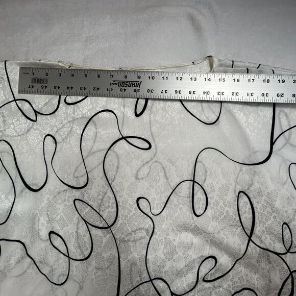 Siasia New York Womens Abstract Patterned Tie-Hem Top Blouse Small White/Black - Picture 5 of 7